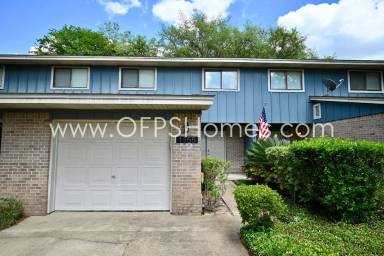 Main picture of 1755 Union Ave