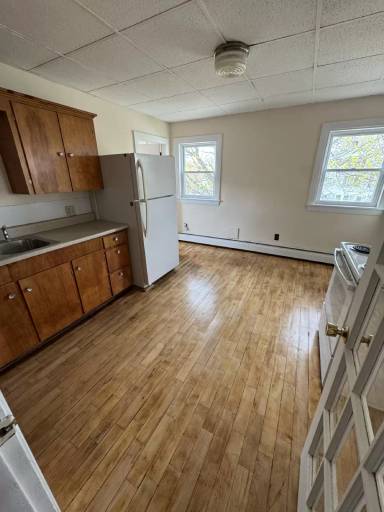 Main picture of 58 Main St