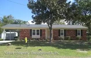 Main picture of 804 Bronco Ln
