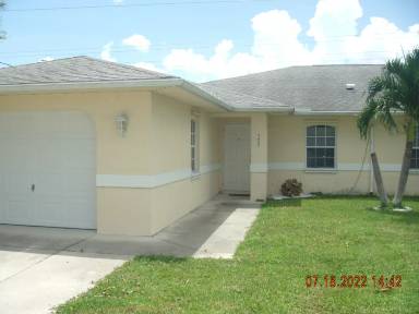 Main picture of 522 NE 24th Pl