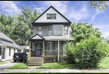 Main picture of 2893 E 64th St