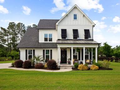 Main picture of 714 Crown Pointe Dr