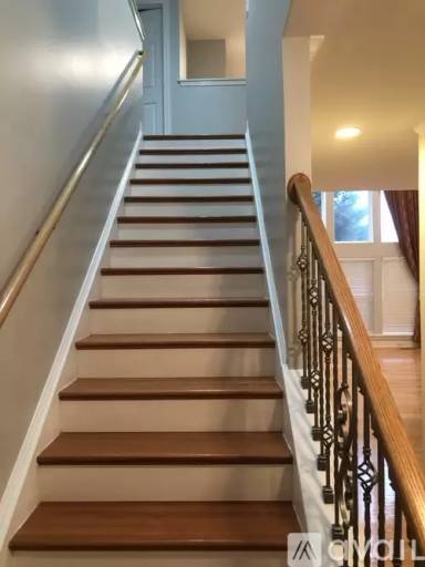 Main picture of 9719 Glen Eden Ct