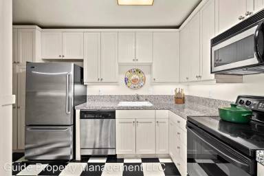 Main picture of 1903 & 1907 E Highland Dr