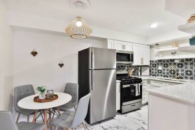 Main picture of Sunshine Apartments