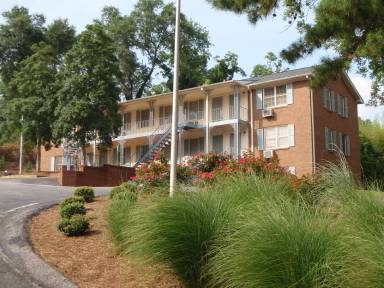 Main picture of 247 E Cloverhurst Ave