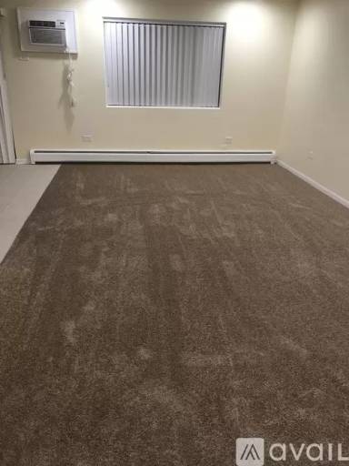 Main picture of 332 W Naperville Rd
