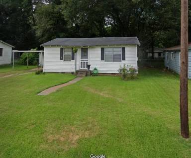 Main picture of 7094 Eleanor St