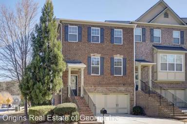 Main picture of 3693 Lambert Ln NE