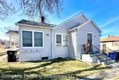 Main picture of 723 Myrtle Ave