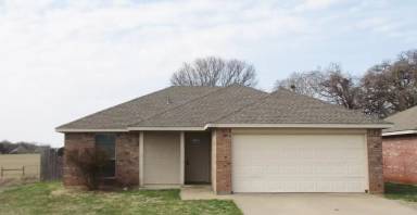 Main picture of 2900 James Rd