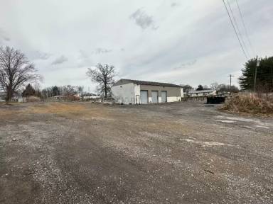 Main picture of 15154 Bloyers Ave