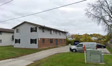 Main picture of 1530 Moraine Ter