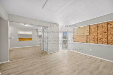 Main picture of 15841 Braile St