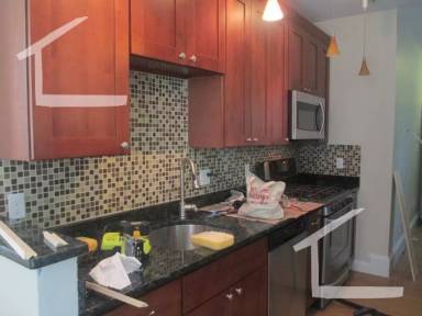 Main picture of 85 Surrey St