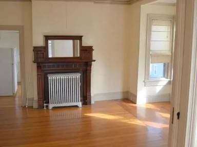 Main picture of 99 Governor St