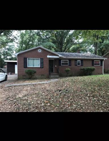 Main picture of 500 Briarwood Dr