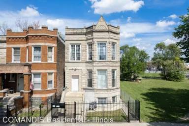 Main picture of 4216 W Monroe St