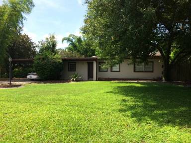 Main picture of 6714 Nina Rosa Dr