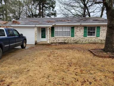 Main picture of 1328 E 30th St