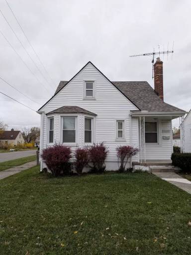 Main picture of 16291 Fairmount Dr