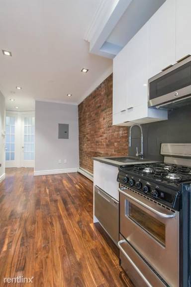 Main picture of 120 Mulberry St
