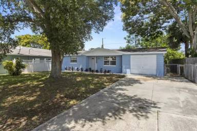 Main picture of 3814 Carron St