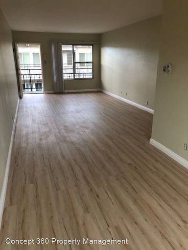 Main picture of 528 Cedar Ave