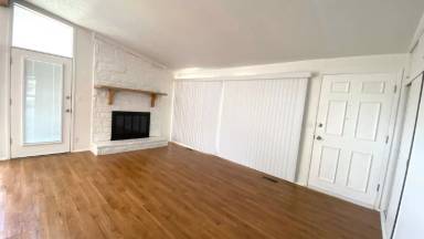 Main picture of 628 W Shoshone Rd