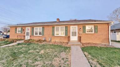 Main picture of 404 Moul Ave