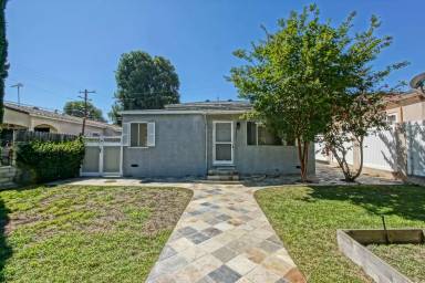 Main picture of 3906 W 242nd St