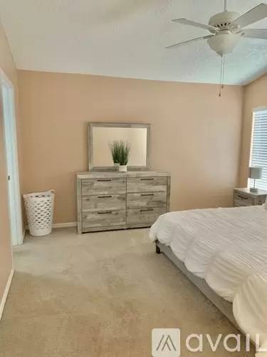 Main picture of 17521 Silver Creek Ct