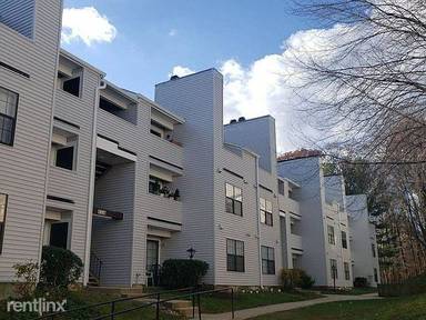 Main picture of 1639 Carriage House Ter