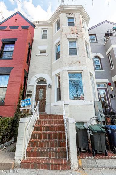 Main picture of 3223 11th St NW