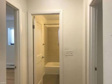 Main picture of 198 Hillside St