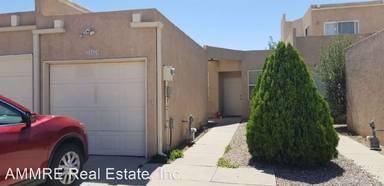 Main picture of 10412 Gutierrez Rd NE