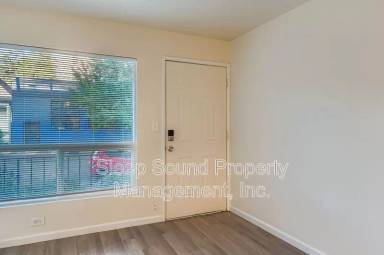 Main picture of Midtown Apartments