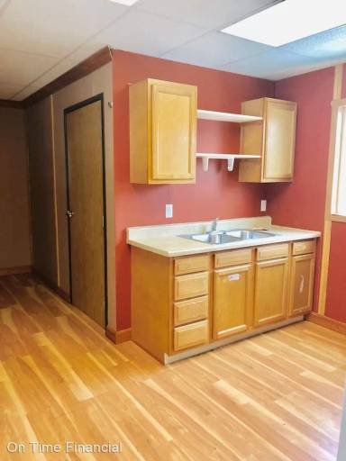 Main picture of 31 Elm St