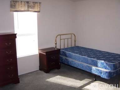 Main picture of 1325 Crescent Ave