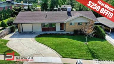 Main picture of 1075 40th St