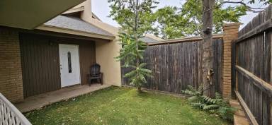 Main picture of 4229 Siesta Ln