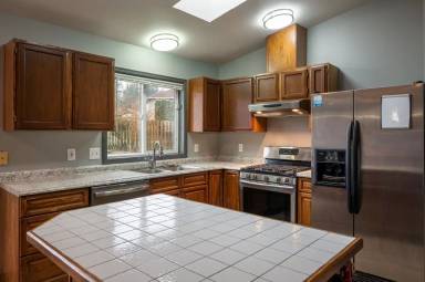 Main picture of 6067 Briar Ct