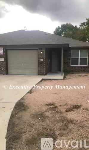 Main picture of 1210 Westview Dr