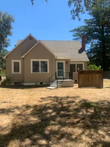 Main picture of 7100 Mariposa Ave