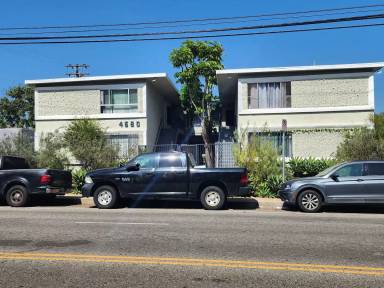 Main picture of 4580 Inglewood Blvd