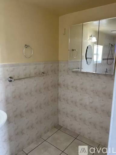 Main picture of 11375 SW 45th St