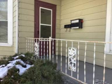 Main picture of 611 Archer Ave