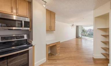 Main picture of Penn Square Condominiums