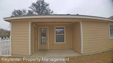 Main picture of 1501 Corn Hill Ln