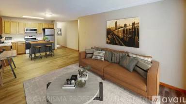 Main picture of 620 N Sycamore Ave